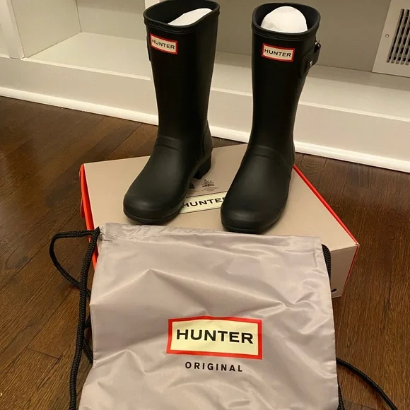 💫Brand New Original Tour Short Hunter Boots- Black💫 - Picture 7 of 14